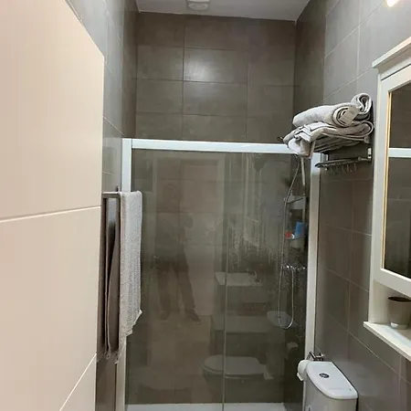 Valverde 1 - A Apartment *