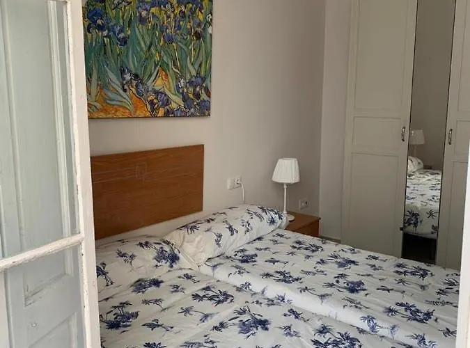 Valverde 1 - A Apartment *